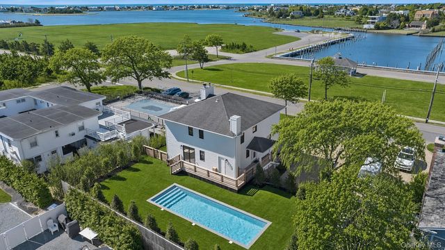 54 Library Avenue, Westhampton Beach, NY 11978