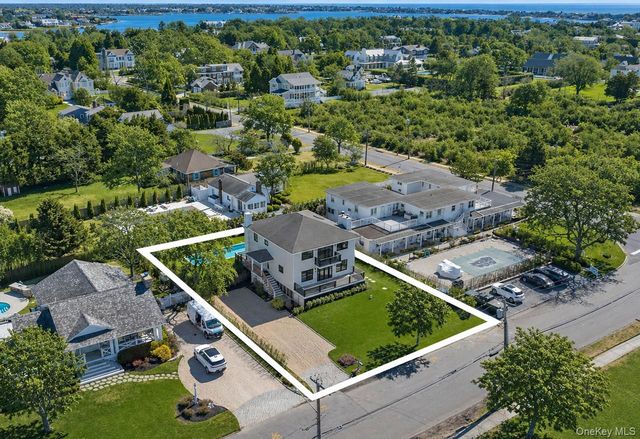 54 Library Avenue, Westhampton Beach, NY 11978