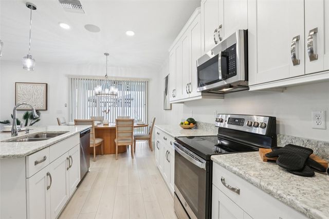 31766 ASBURY AVENUE, Wesley Chapel, FL 33545