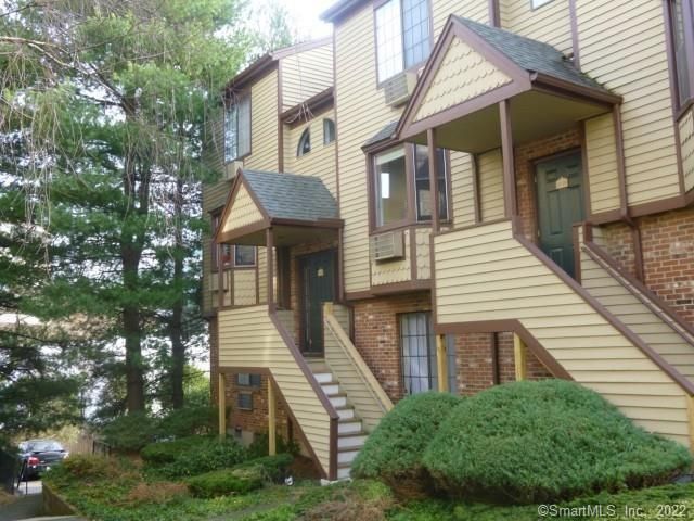 8 Oakwood Avenue C1, Norwalk, CT 06850