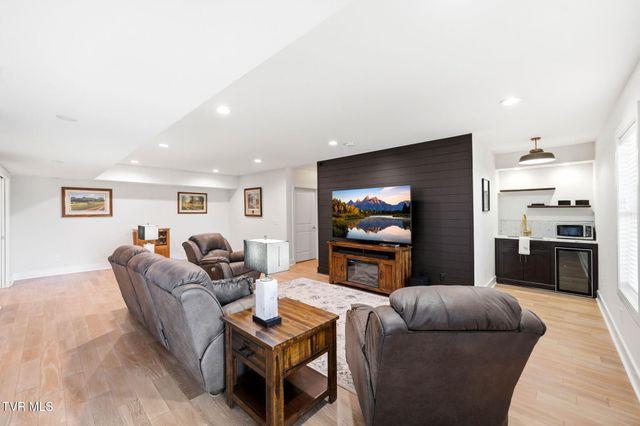 3078 Calton Hill, Kingsport, TN 37664