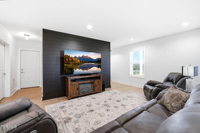 3078 Calton Hill, Kingsport, TN 37664