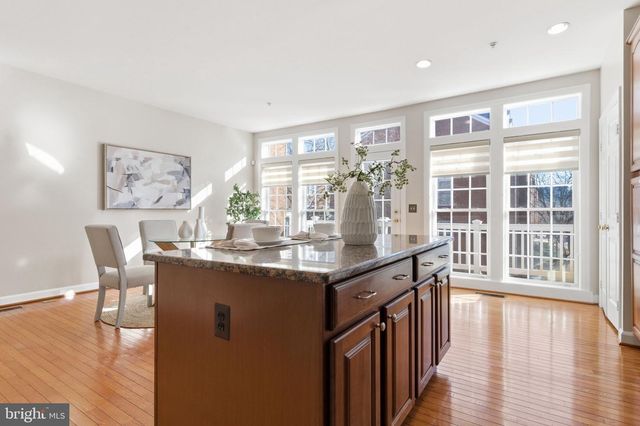 7996 RESERVE WAY, Vienna, VA 22182