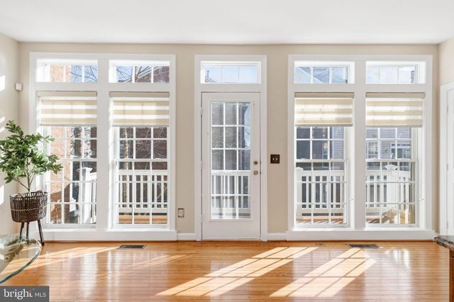 7996 RESERVE WAY, Vienna, VA 22182