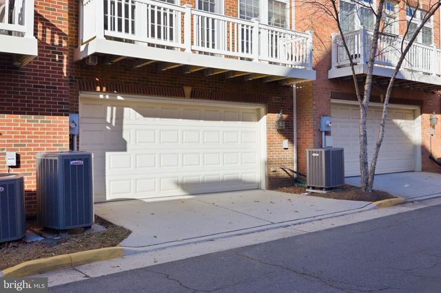 7996 RESERVE WAY, Vienna, VA 22182