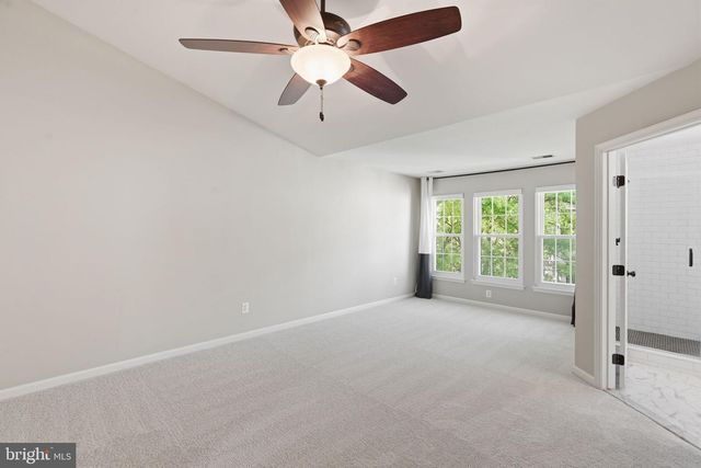 5013 WAPLE LN, Alexandria, VA 22304