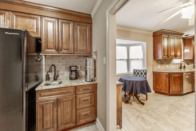 103 Raywood Dr, Houma, LA 70360