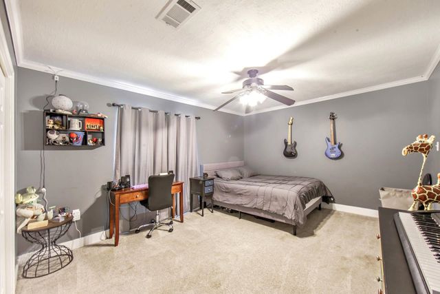 103 Raywood Dr, Houma, LA 70360