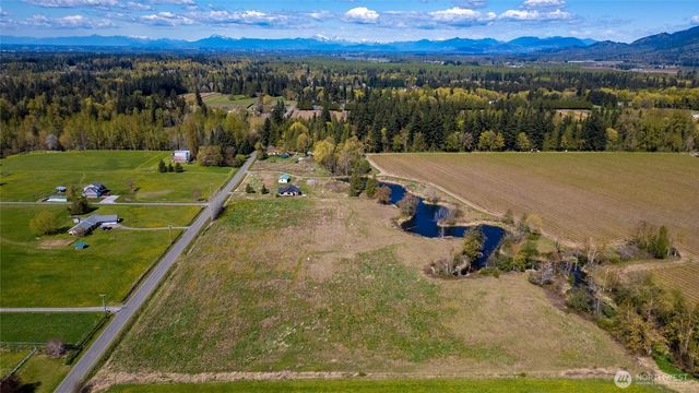 5528 Sand Rd, Bellingham, WA 98226