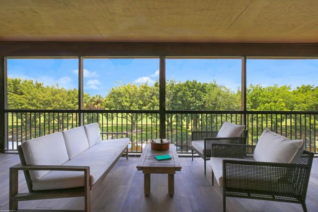 2770 Polo Island Drive B301, Wellington, FL 33414