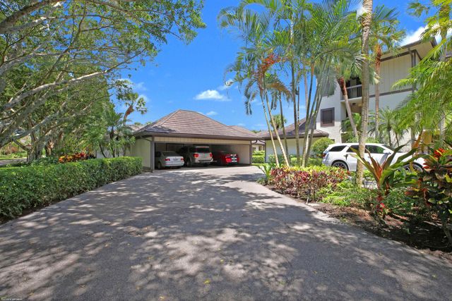 2770 Polo Island Drive B301, Wellington, FL 33414
