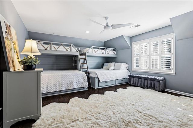 215 Woodchase Close NE, Atlanta, GA 30319