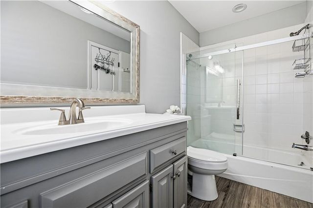 215 Woodchase Close NE, Atlanta, GA 30319