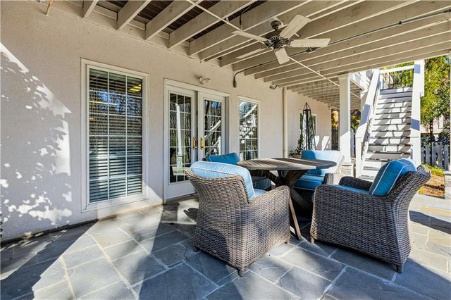 215 Woodchase Close NE, Atlanta, GA 30319