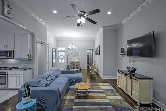 10396 Grand Plaza Dr, Denham Springs, LA 70726