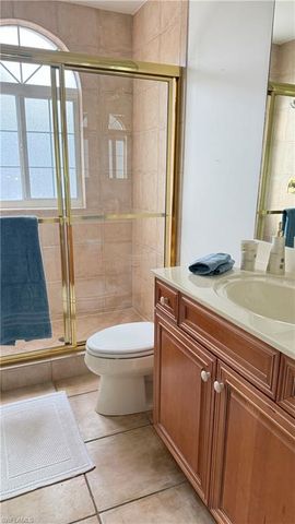 391 4th ST S 401, Naples, FL 34102