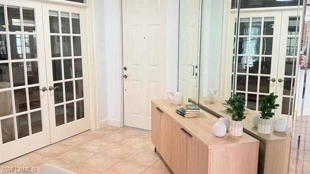 391 4th ST S 401, Naples, FL 34102