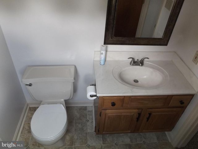 235 LANDIS DRIVE, Lancaster, PA 17602