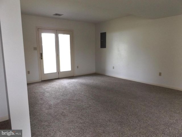 235 LANDIS DRIVE, Lancaster, PA 17602