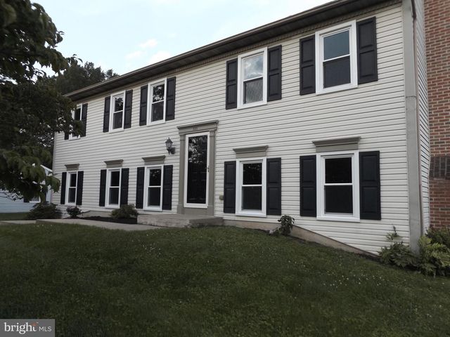 235 LANDIS DRIVE, Lancaster, PA 17602