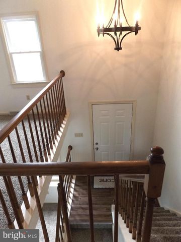 235 LANDIS DRIVE, Lancaster, PA 17602
