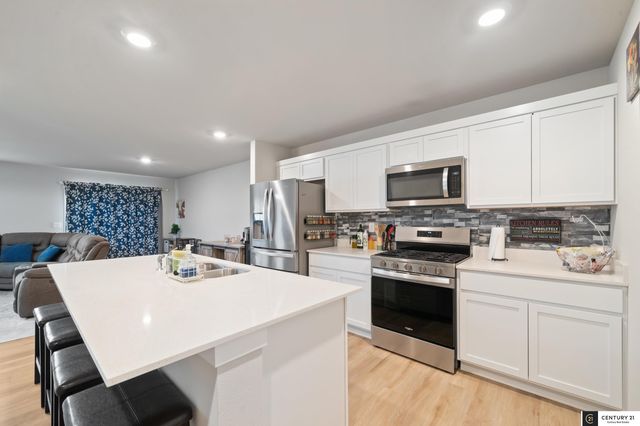 12650 S 205th Street, Gretna, NE 68028