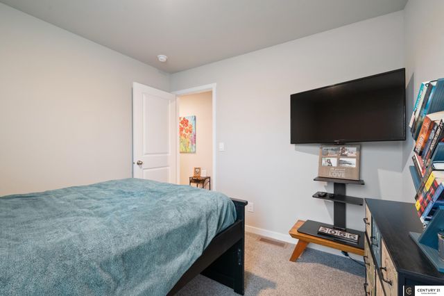 12650 S 205th Street, Gretna, NE 68028