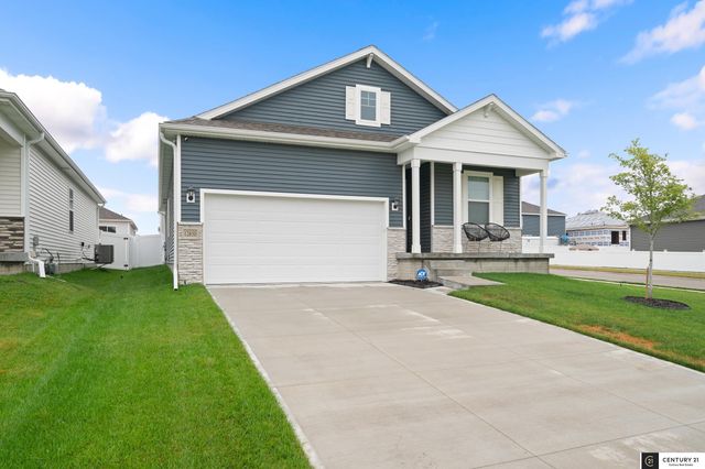 12650 S 205th Street, Gretna, NE 68028