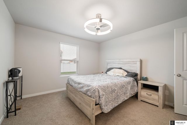 12650 S 205th Street, Gretna, NE 68028