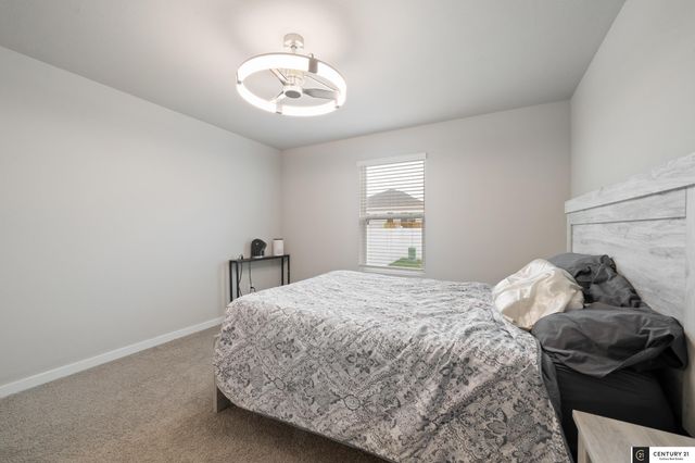 12650 S 205th Street, Gretna, NE 68028