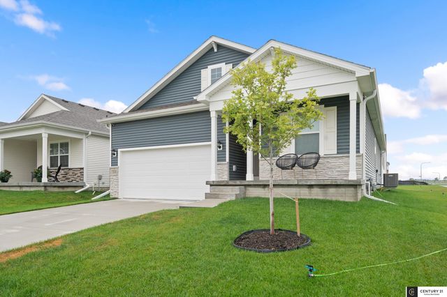 12650 S 205th Street, Gretna, NE 68028