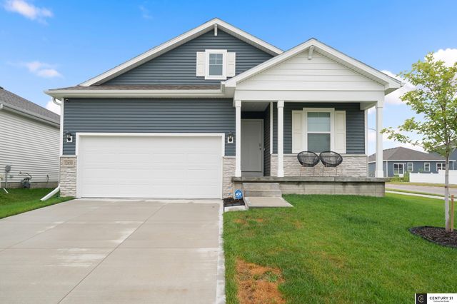 12650 S 205th Street, Gretna, NE 68028