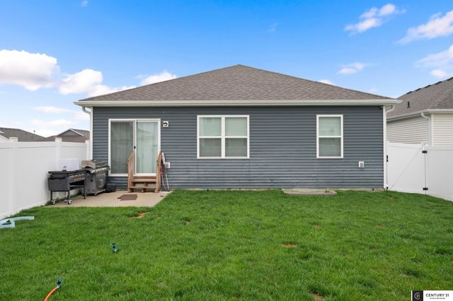 12650 S 205th Street, Gretna, NE 68028