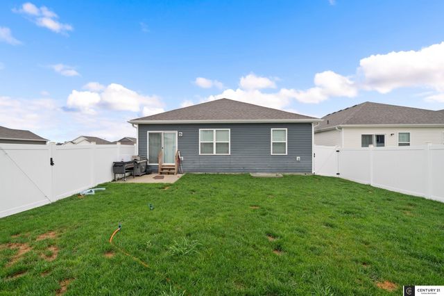 12650 S 205th Street, Gretna, NE 68028