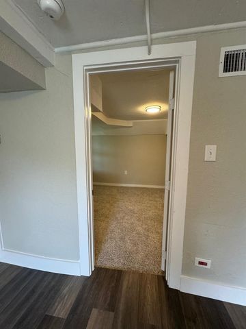 1201 N Rusk Street, Weatherford, TX 76086