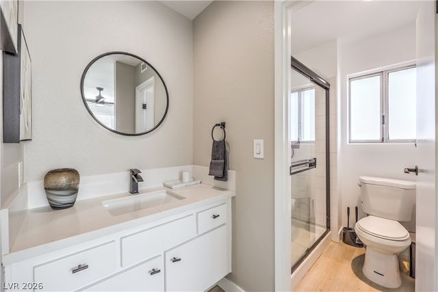 6931 Wedgewood Way, Las Vegas, NV 89147