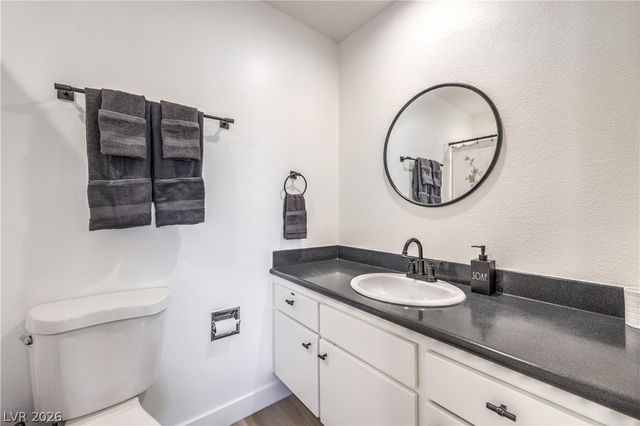 6931 Wedgewood Way, Las Vegas, NV 89147