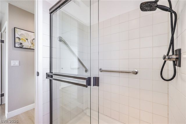 6931 Wedgewood Way, Las Vegas, NV 89147