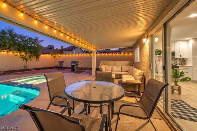 6931 Wedgewood Way, Las Vegas, NV 89147