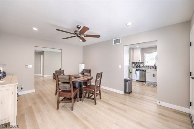 6931 Wedgewood Way, Las Vegas, NV 89147