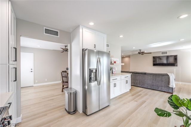 6931 Wedgewood Way, Las Vegas, NV 89147