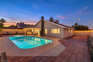 6931 Wedgewood Way, Las Vegas, NV 89147