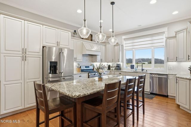 8081 Ash Ridge Lane, Findlay, OH 45840