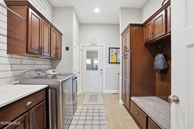 8081 Ash Ridge Lane, Findlay, OH 45840