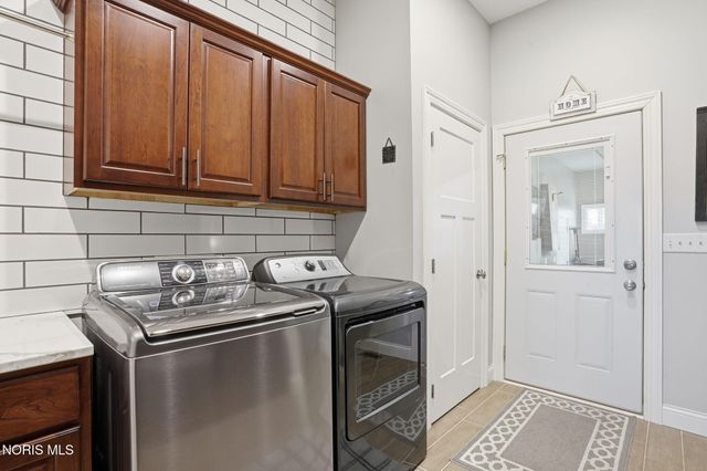 8081 Ash Ridge Lane, Findlay, OH 45840