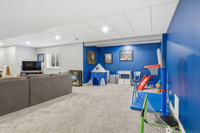 8081 Ash Ridge Lane, Findlay, OH 45840