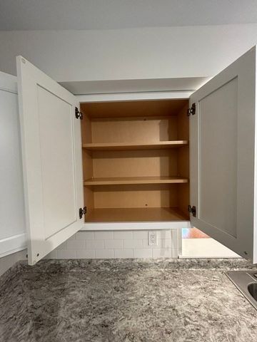 1711 Windsor 1711, Framingham, MA 01701