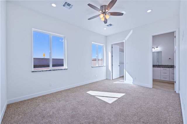 1898 E Via San Marino, Fort Mohave, AZ 86426