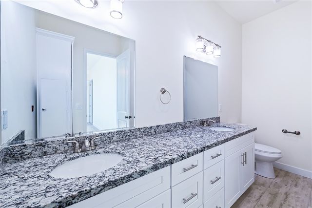 1898 E Via San Marino, Fort Mohave, AZ 86426