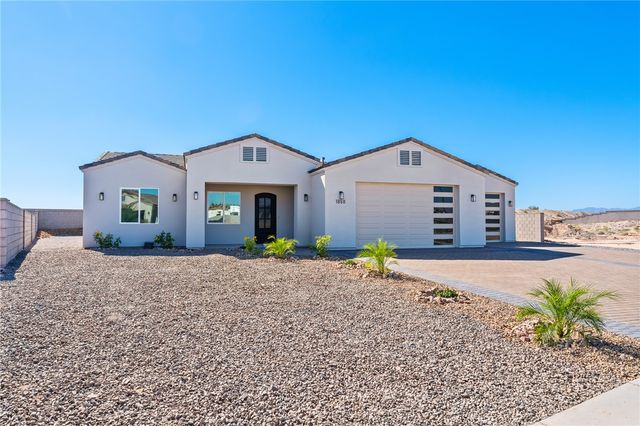 1898 E Via San Marino, Fort Mohave, AZ 86426